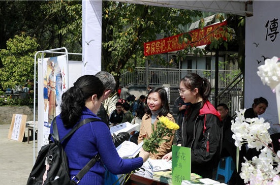 中锐空气能温馨提示：清明节应注意燃气热水器的使用安全